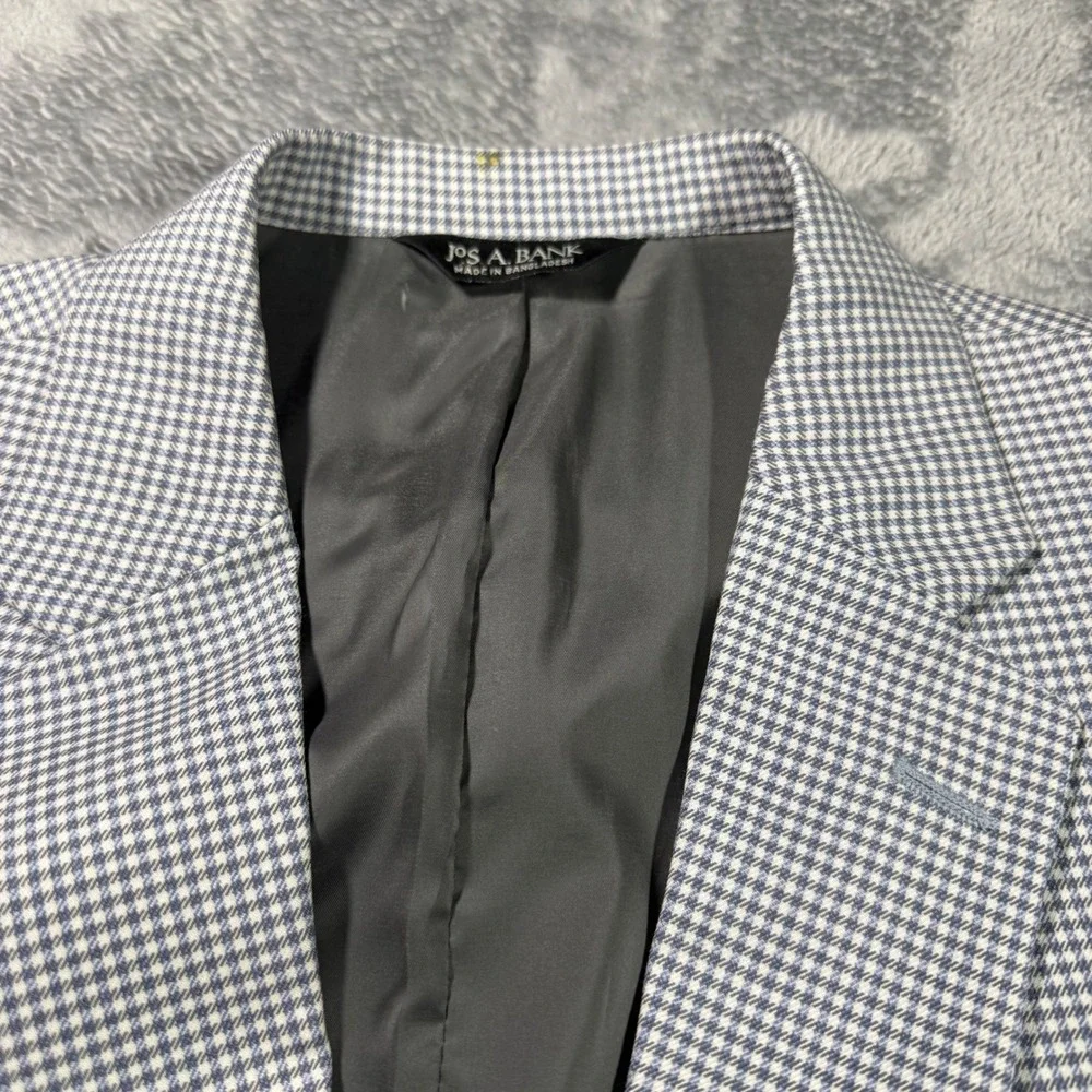 Jos A Bank Travelers Collection 48R Blazer Blue White Micro Houndstooth Wool